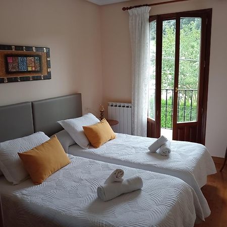 Villa Lopenea à Garzáin Extérieur photo