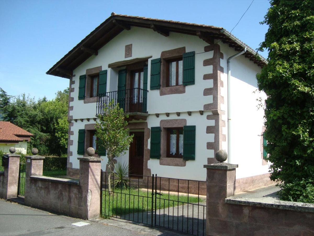 Villa Lopenea à Garzáin Extérieur photo