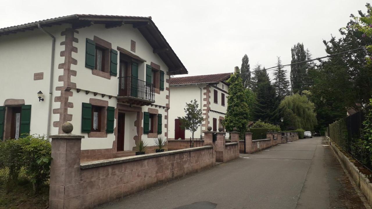Villa Lopenea à Garzáin Extérieur photo