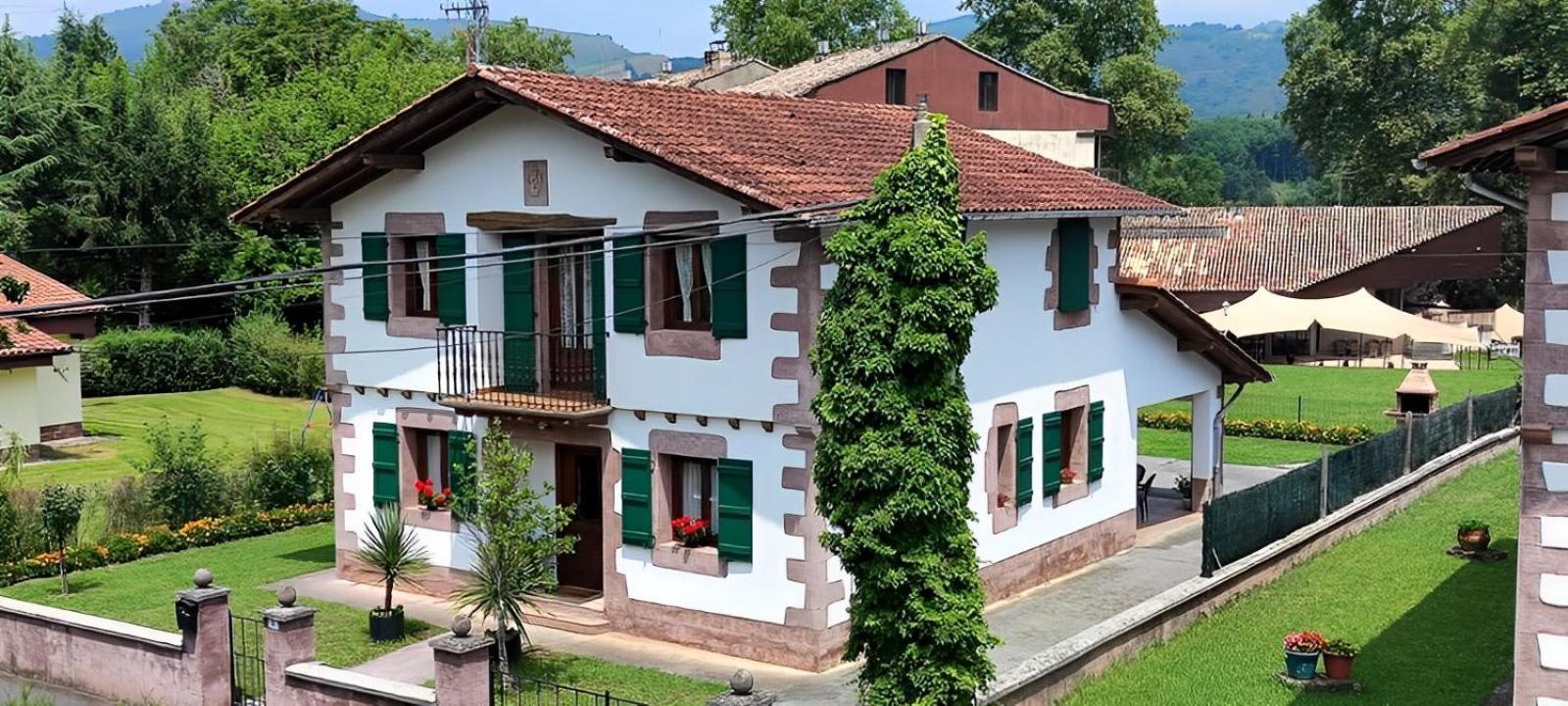 Villa Lopenea à Garzáin Extérieur photo